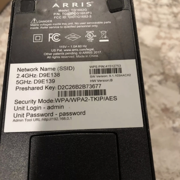 XFINITY CABLE MODEM WIFI ROUTER ARRIS TG1682G With - Picture 3 of 5